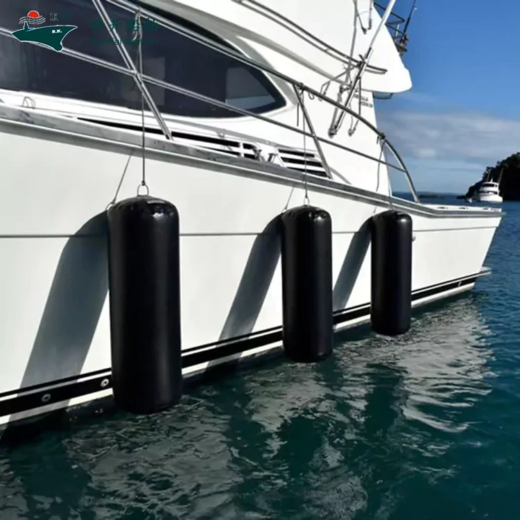 PVC Yacht Fender ແມ່ນຫຍັງແລະເປັນຫຍັງມັນຈຶ່ງຈໍາເປັນສໍາລັບເຮືອຢອດທີ່ທັນສະໄຫມ